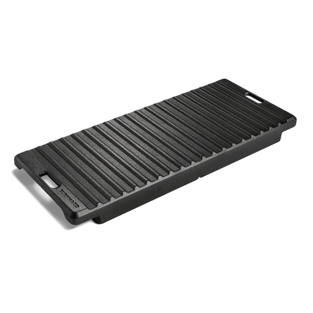 Gusseisen Grillplatte 2-in-1 für modularen Gasgrill GRANT Freisteller mit Grillseite Gusseisen Grillplatte 2-in-1 für modularen Gasgrill GRANT Freisteller mit Grillseite