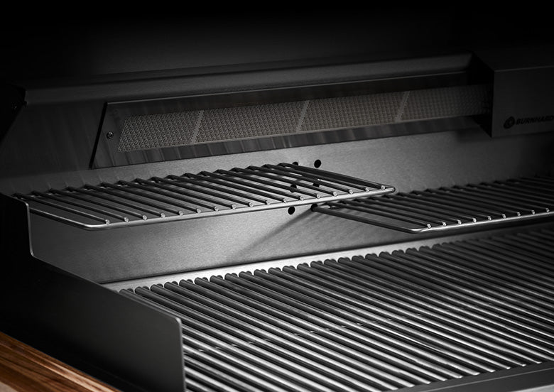 Detail dreifach höhenverstellbarer Warmhalterost