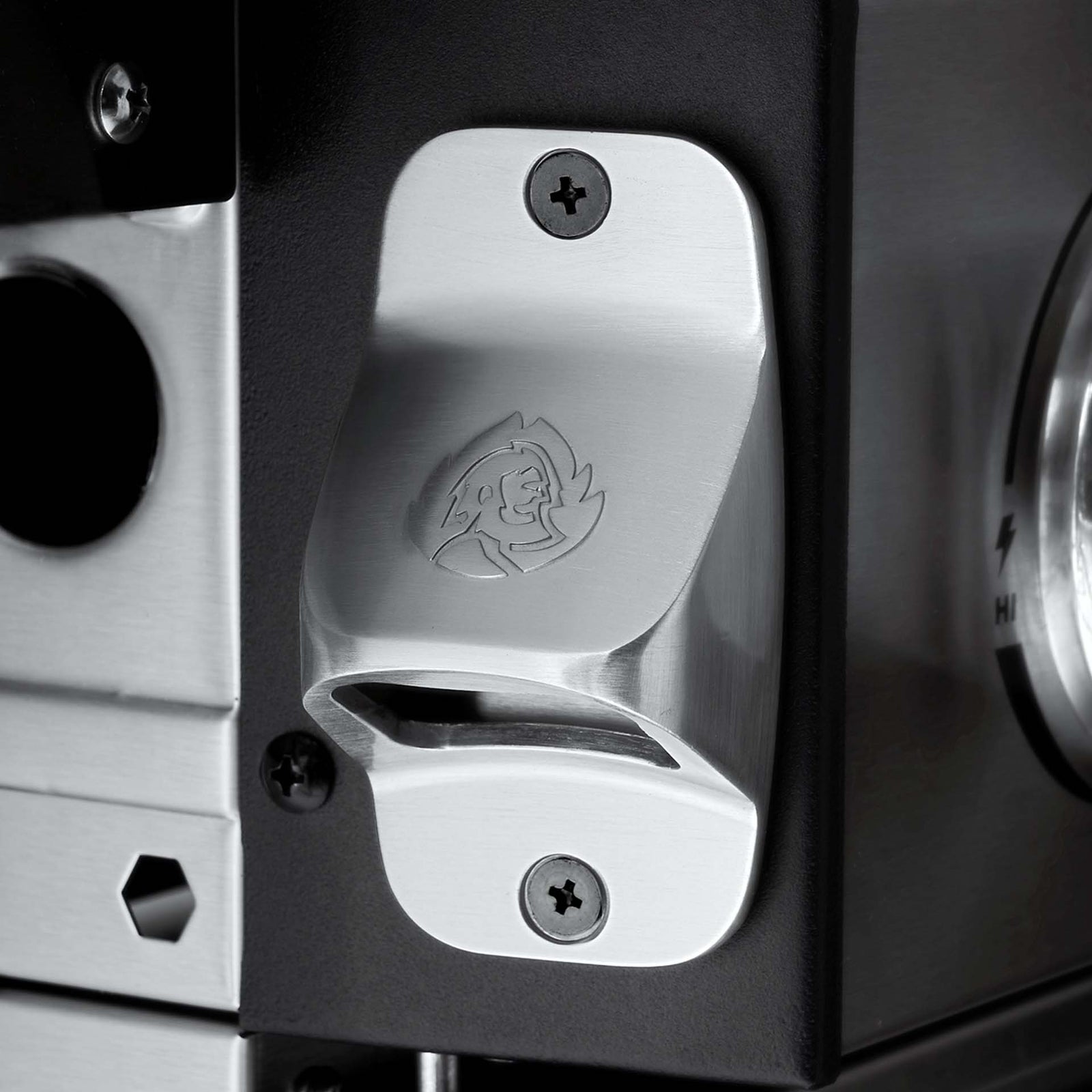 Magnetischer Flaschenöffner mit BURNHARD Logo Magnetischer Flaschenöffner mit BURNHARD Logo