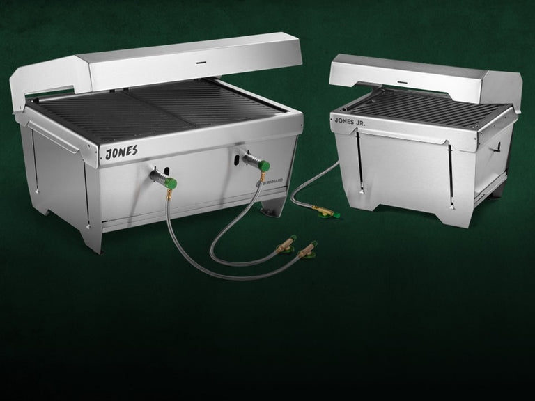 JONES Campingrills: 1-Brenner und 2-Brenner Gasgrill nebeneinander
