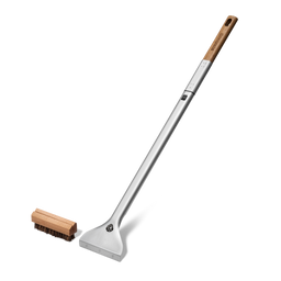 Pizzaofen-Bürste mit Borstenaufsatz und Ofenschaber-Kante seitlich vor weißem Hintergrund